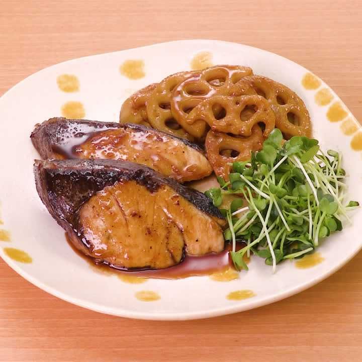 ぶりとれんこんの柚子胡椒照り焼き