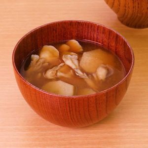 「まいたけと里芋の味噌汁」のレシピ動画