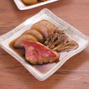 「金目鯛とまいたけの煮付け」のレシピ動画
