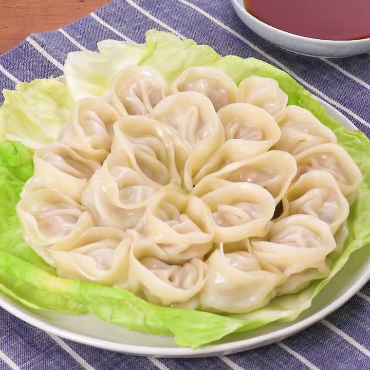 蒸し器がなくても作れる 炊飯器でもっちり蒸し餃子のレシピ動画 作り方 Delish Kitchen