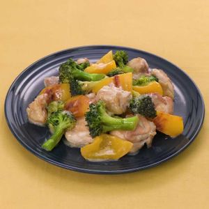「鶏肉とブロッコリーのヨーグルト味噌炒め」のレシピ動画