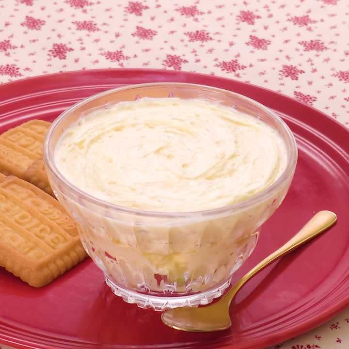 濃厚なめらか シンプルバタークリームのレシピ動画 作り方 Delish Kitchen