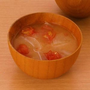 「大根とミニトマトの味噌汁」のレシピ動画