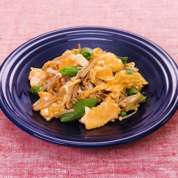 スナップエンドウとえのきの卵炒め