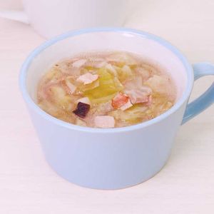 「ベーコンとエリンギのスープ」のレシピ動画