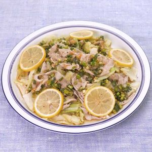 「豚肉とキャベツのレモン蒸し」のレシピ動画