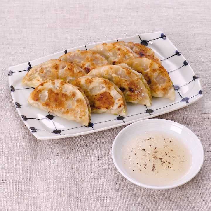 1週間使い切り献立 包まないお手軽はさみ餃子のレシピ動画 作り方 Delish Kitchen