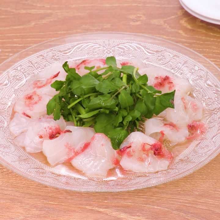 鯛の桜カルパッチョサラダ
