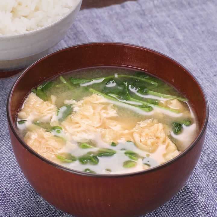 豆苗のかきたま味噌汁