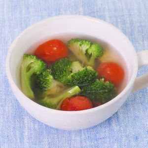 「ミニトマトとブロッコリーのスープ」のレシピ動画