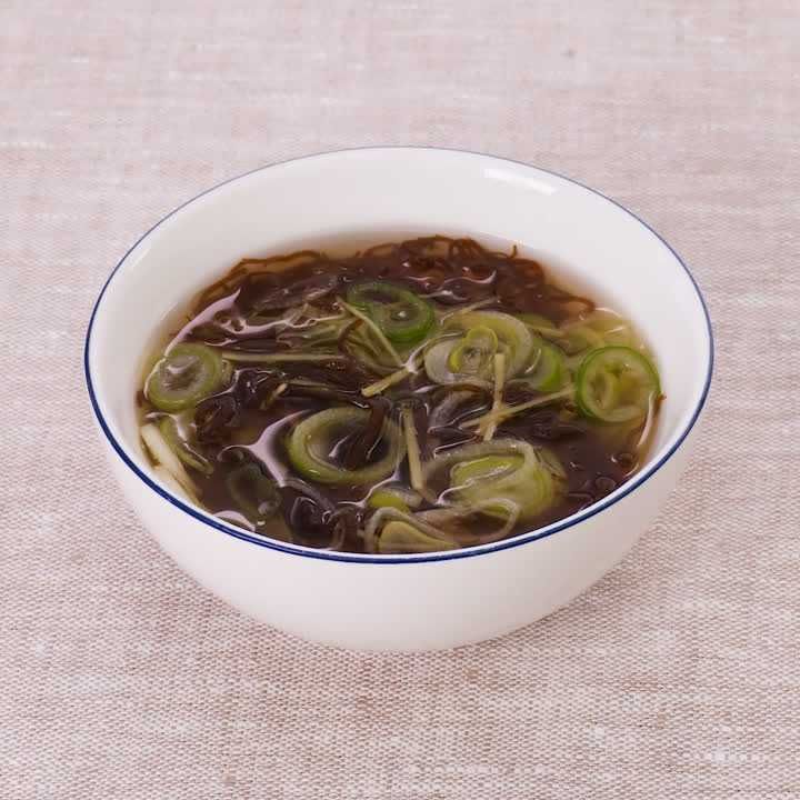 もずくとねぎのスープ