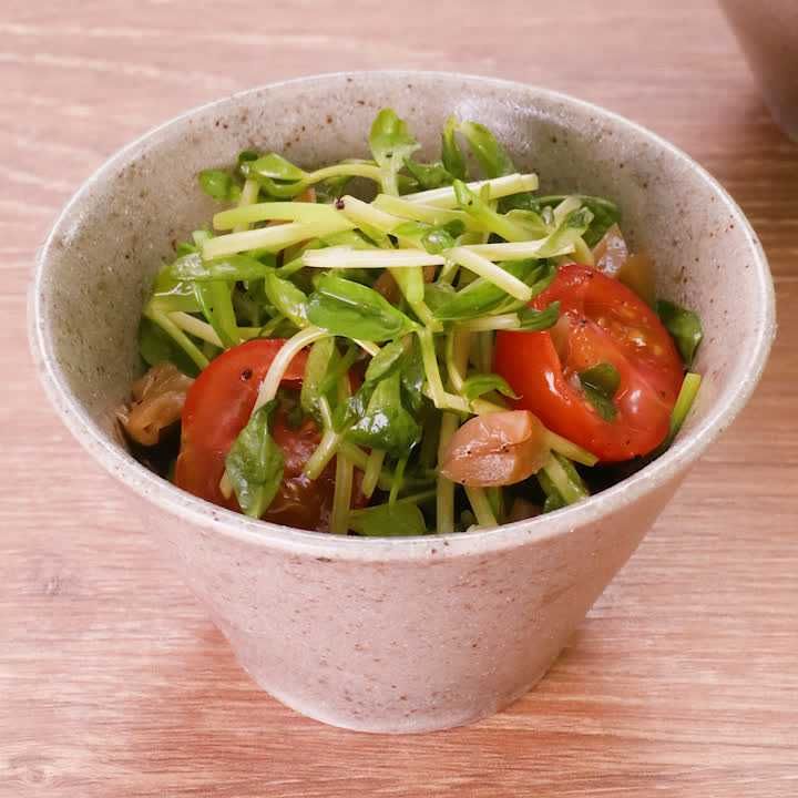 ミニトマトと豆苗のザーサイ和え