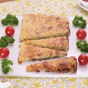 「肉じゃがチーズガレット」のレシピ動画