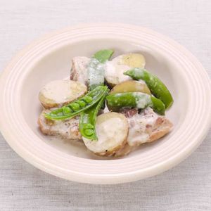 「鶏と春野菜のクリーム煮」のレシピ動画