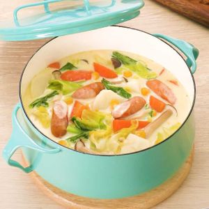 「ソーセージと春キャベツのコーンクリーム鍋」のレシピ動画