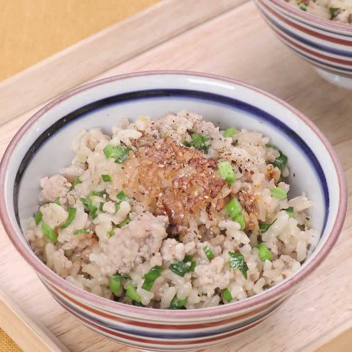 豚ひき肉とニラの炊き込みごはん
