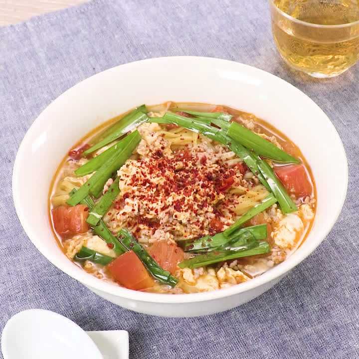 豚ひき肉のトマトピリ辛ラーメン