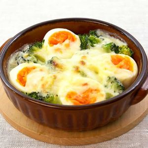 ブロッコリーとゆで卵のチーズ焼き
