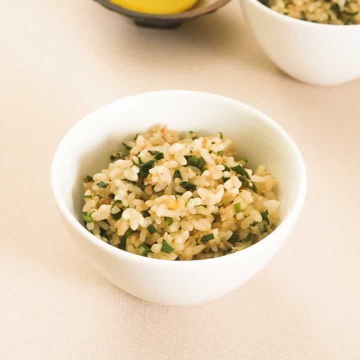 発芽玄米のニラ混ぜごはん