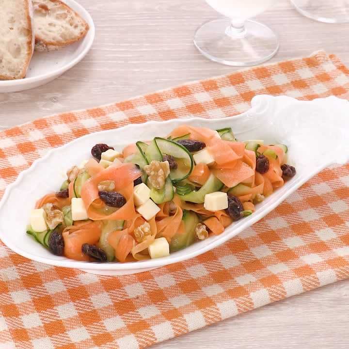 きゅうりとにんじんのデリサラダ