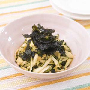 「ズッキーニとチーズのチョレギサラダ」のレシピ動画