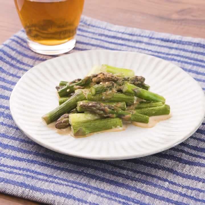 アスパラのごまサラダ