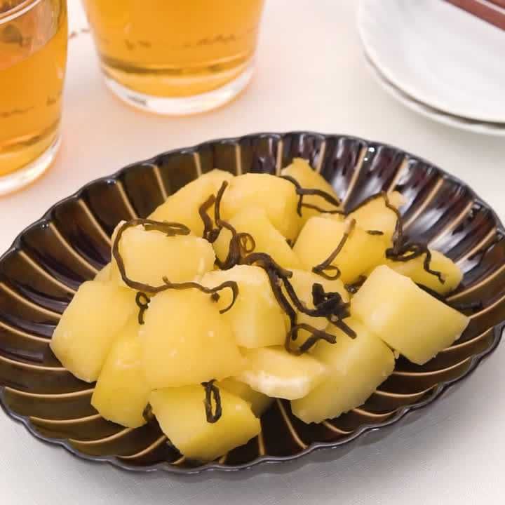 上品な味わい じゃがいもの白だし煮のレシピ動画 作り方 Delish Kitchen