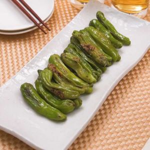 ししとうの粒マスタード炒め