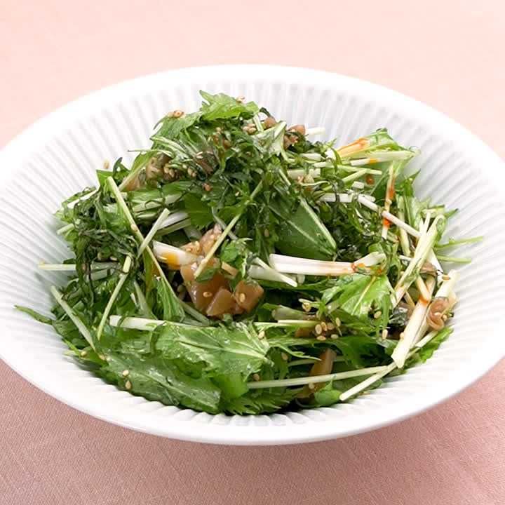 水菜と大葉のピリ辛ザーサイあえ