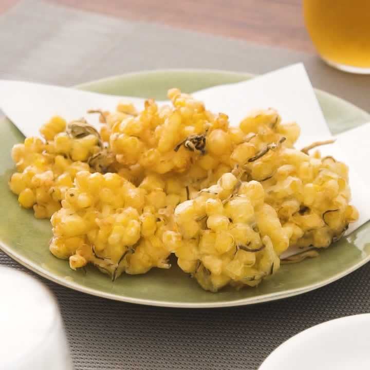 とうもろこしの塩昆布かき揚げ