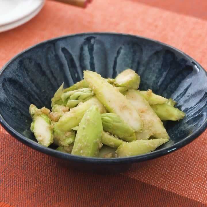 アスパラの胡麻和え