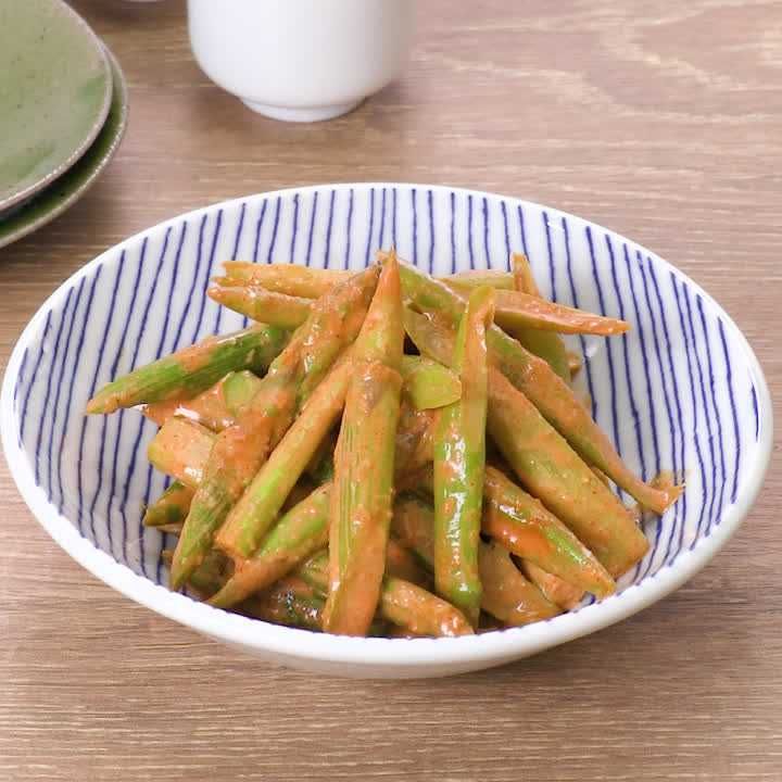 アスパラのコチュマヨ和え