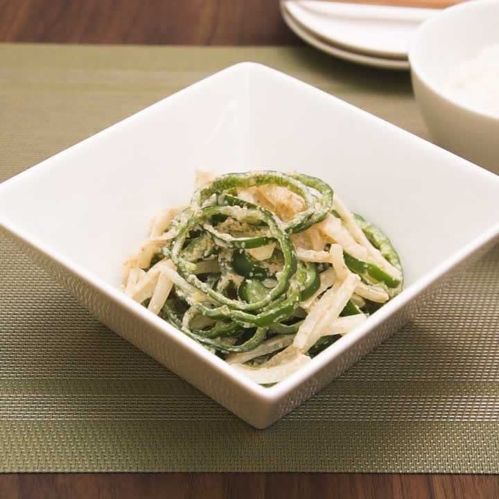 ピーマンのごまサラダ