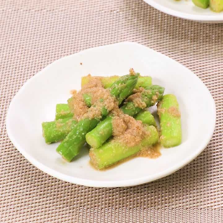 アスパラのごまだれ和え