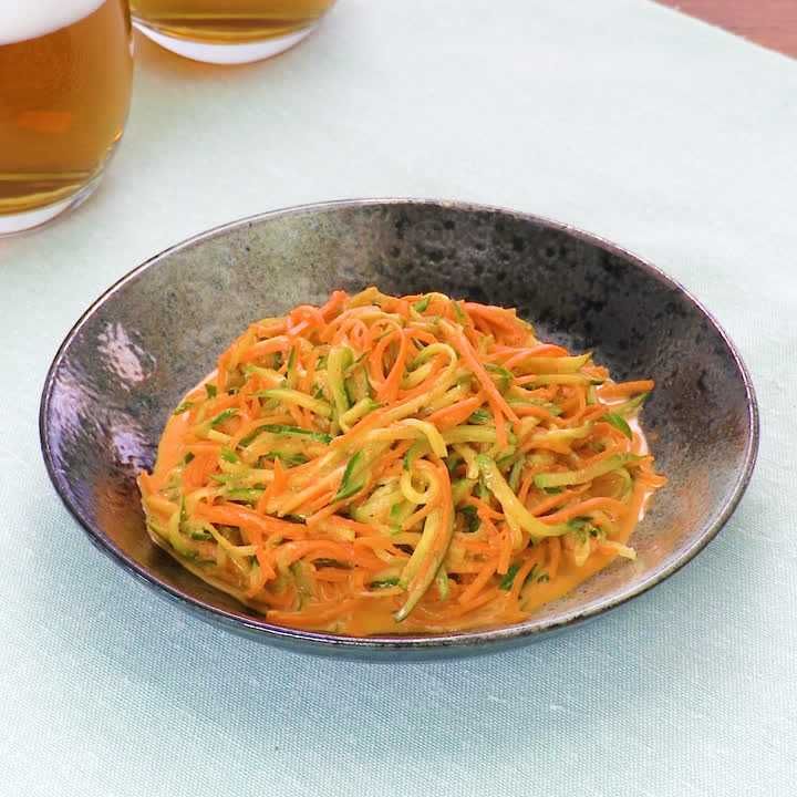 にんじんときゅうりのコチュマヨサラダ