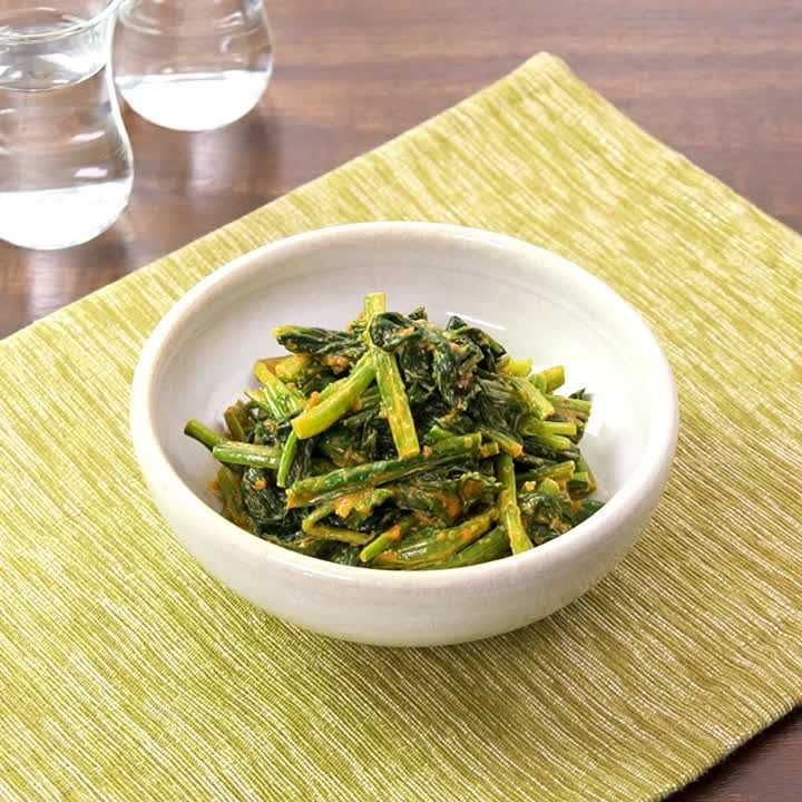 ほうれん草のピリ辛ごま和え