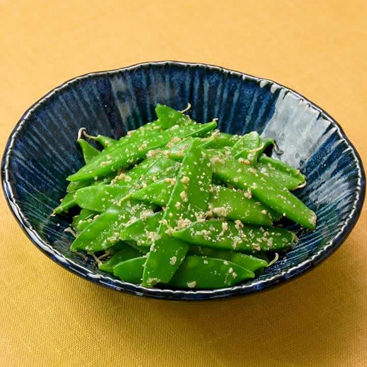 簡単副菜♪ 絹さやのさっぱり和えのレシピ動画・作り方 | デリッシュ