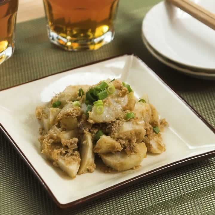 里いものごまおかか和え