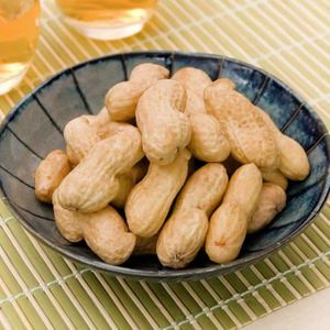 「生落花生の茹で方（塩茹で）」のレシピ動画