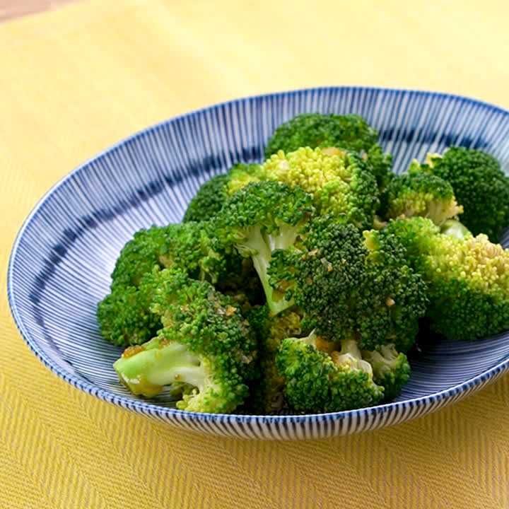 ブロッコリーの柚子胡椒あえ