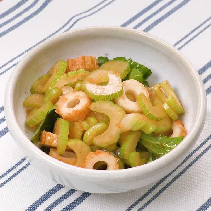 セロリとちくわのピリ辛あえ