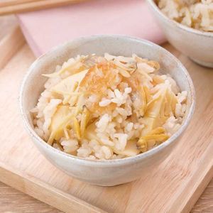 「あさりと筍の炊き込みご飯」のレシピ動画