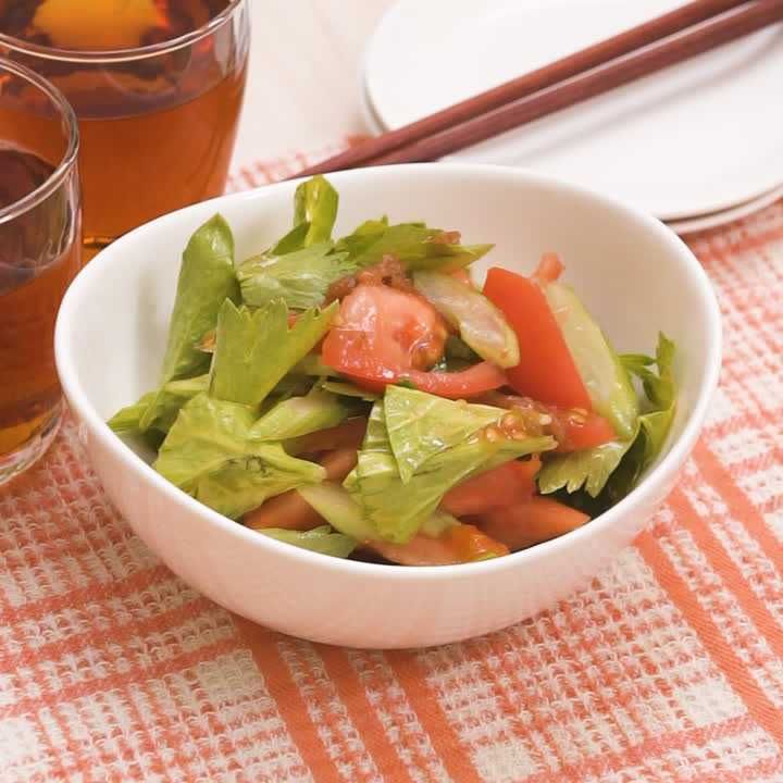 セロリとトマトの梅ドレあえ
