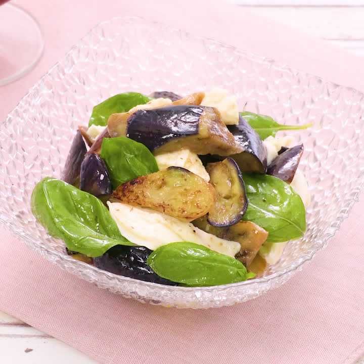 なすとチーズのオリーブオイル和え