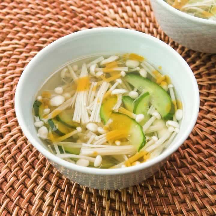 きゅうりとえのきの中華スープ