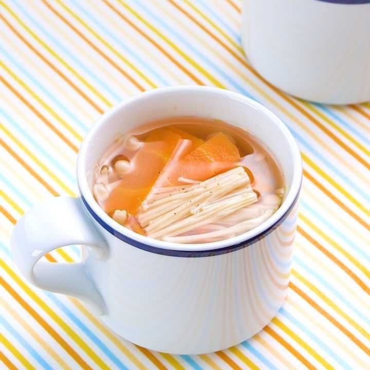 にんじんとえのきの中華スープ