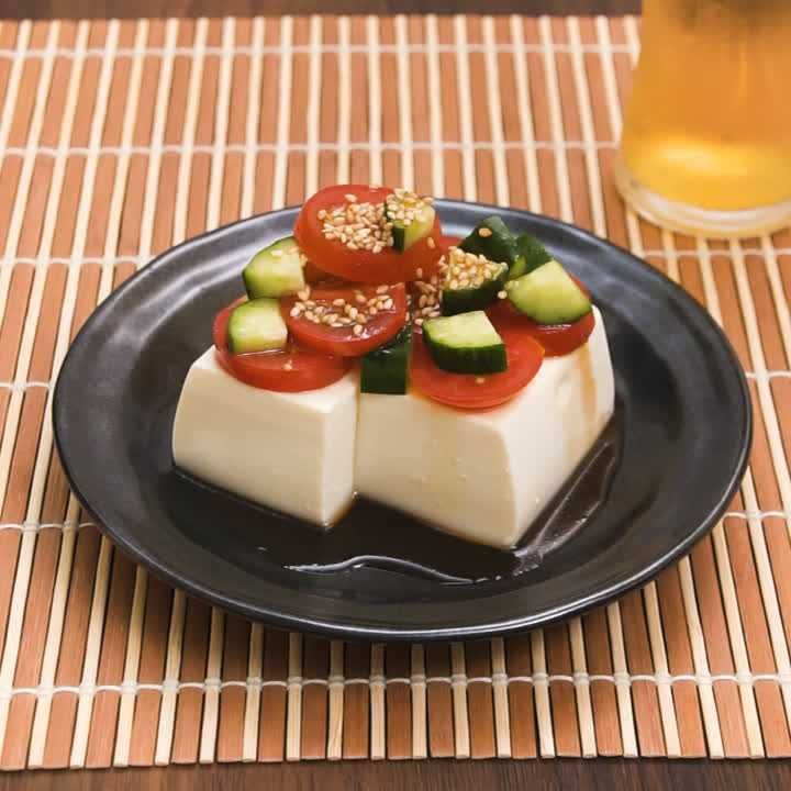 ミニトマトときゅうりの冷奴