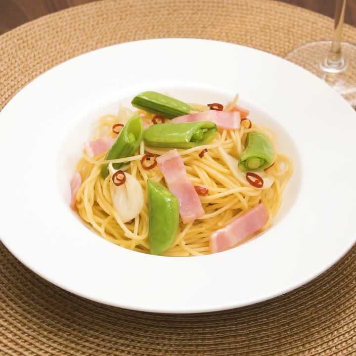 スナップエンドウのペペロンチーノ