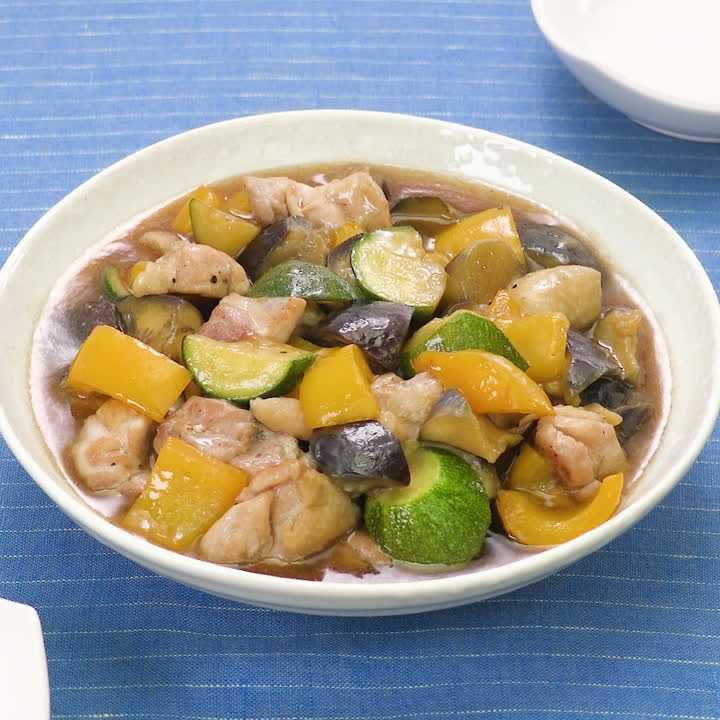 鶏もも肉と夏野菜の中華炒め