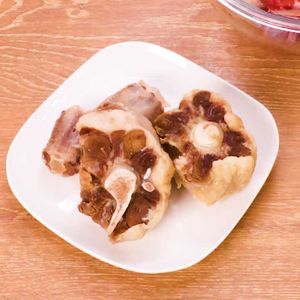 「牛テールの下処理」のレシピ動画